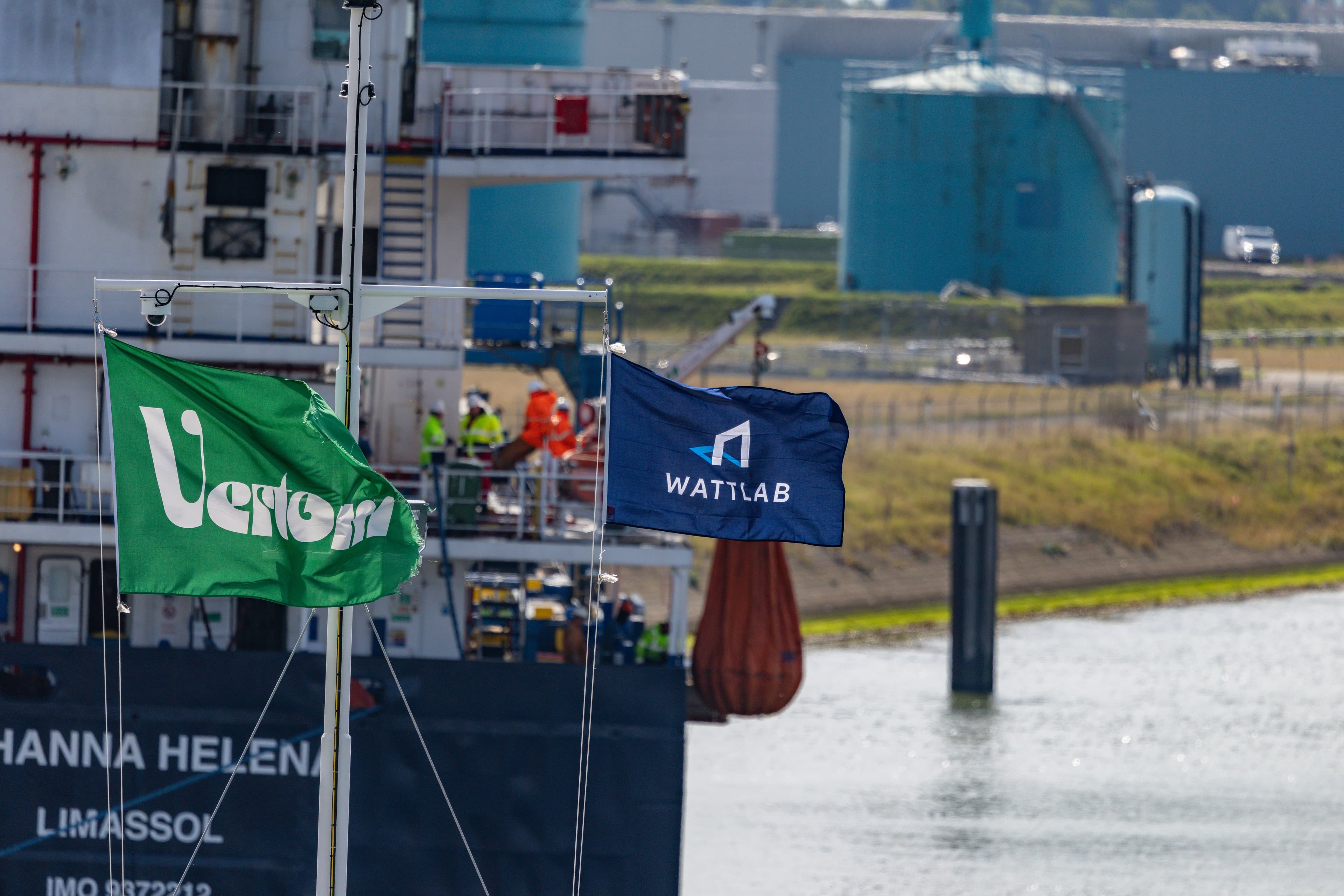 Wattlab flag next to the Vertom flag